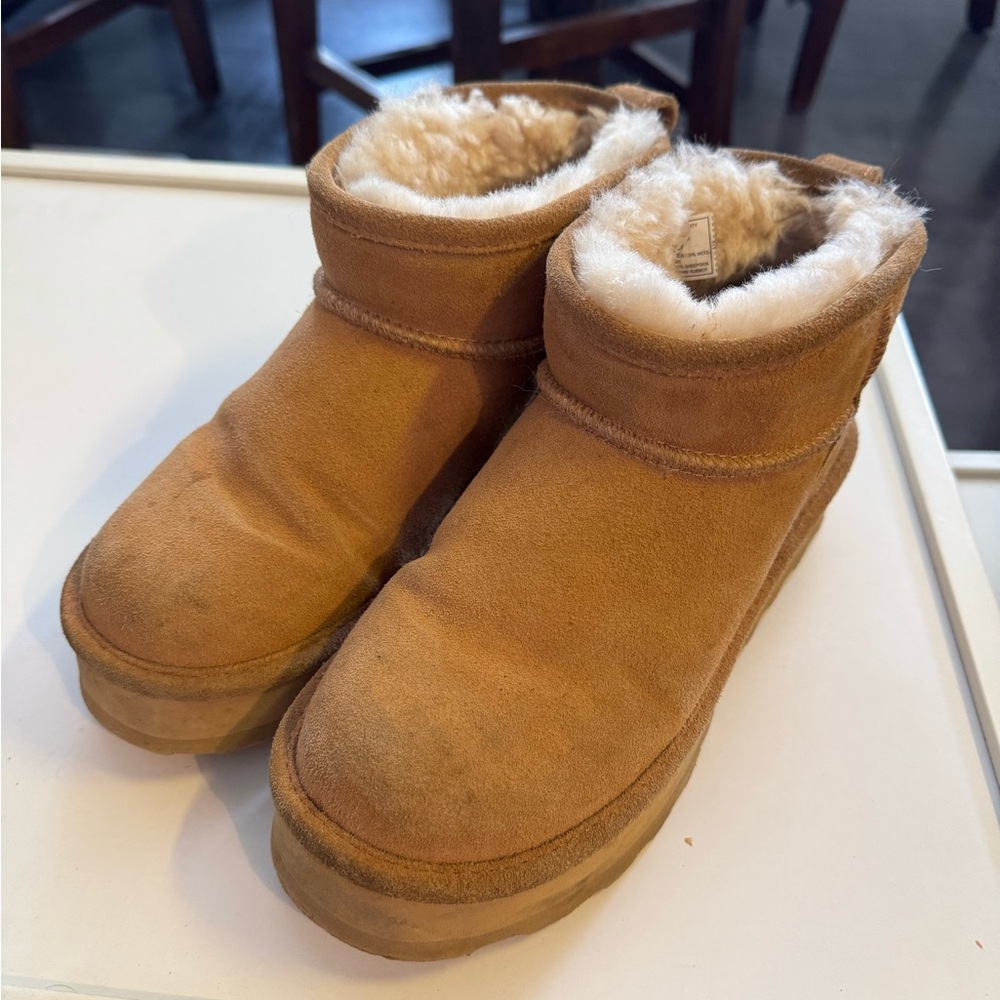 Bearpaw Retro Shorty Boot
